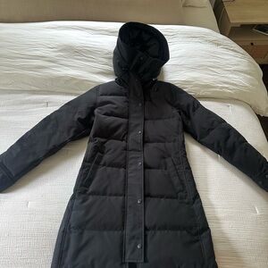 Canada Goose Black Hooded Puffer Coat